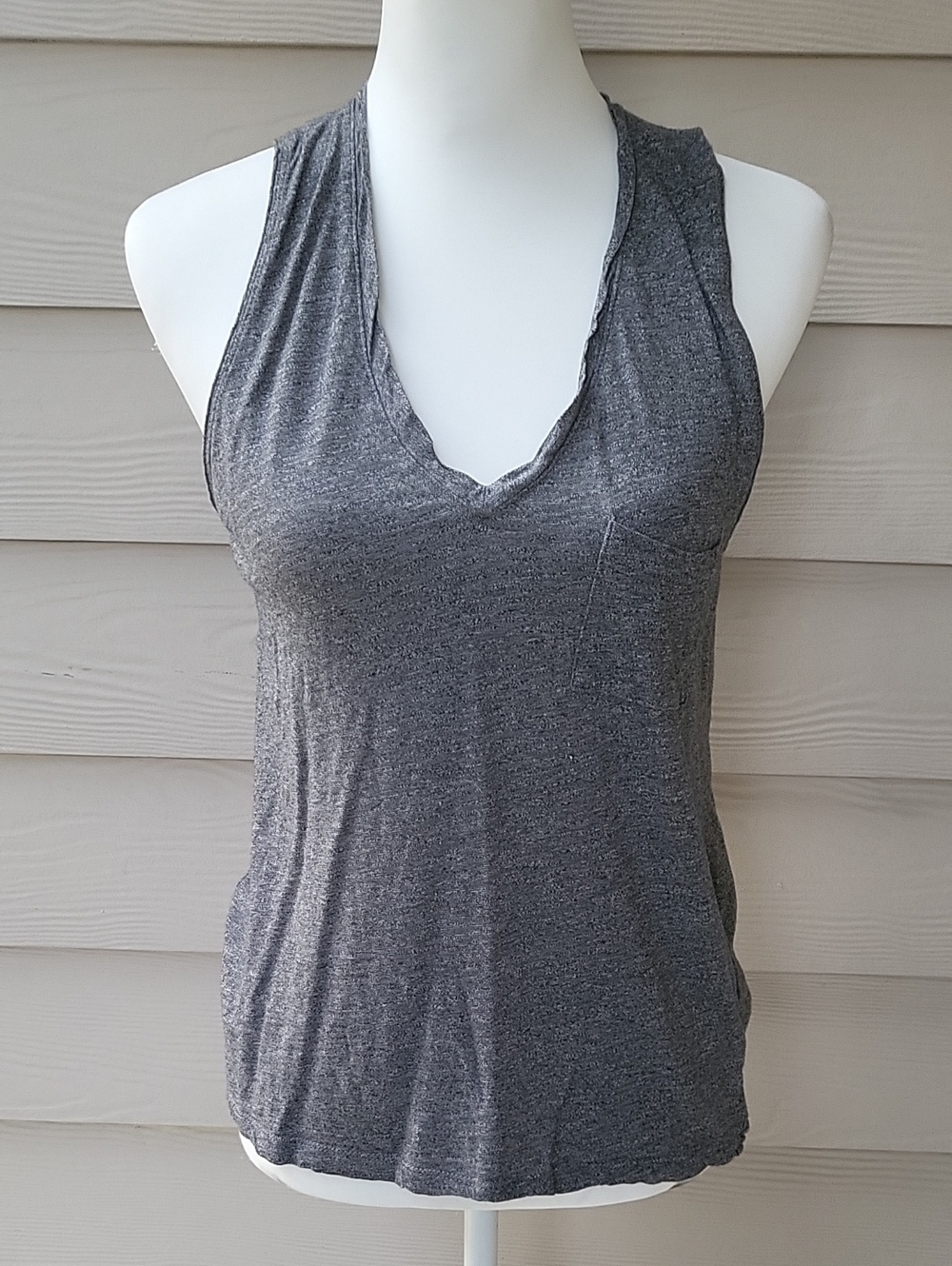 Madewell Heather Gray V-Neck Pocket Tank Top – Women’s Small